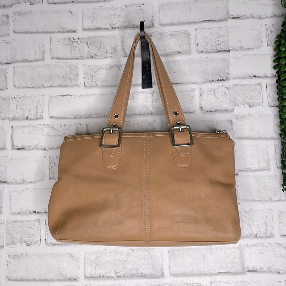 Coach Tan Leather Handbag Shoulder Bag Purse